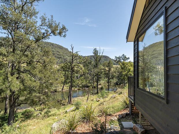Photo 10 for Elevation - Luxury Off Grid Tiny House