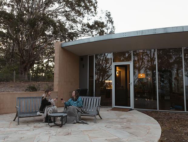 Photo 14 for Unwinding Lakeside at Teulu House