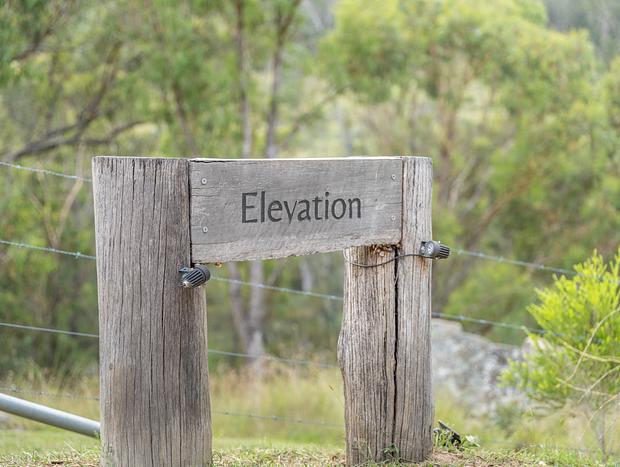 Photo 13 for Elevation - Luxury Off Grid Tiny House
