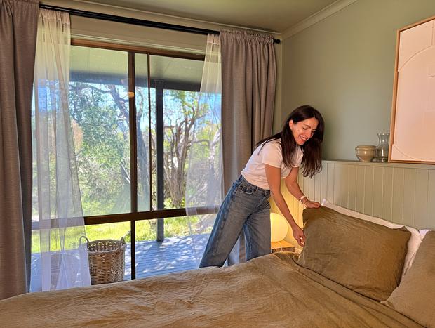 Photo 10 for Bushland Hideaway with Cinematic Outdoor Living