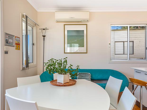Photo 7 for 'Pretty Beach Bay Vista' by HolidayCo.