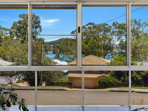Photo 22 for 'Pretty Beach Bay Vista' by HolidayCo.
