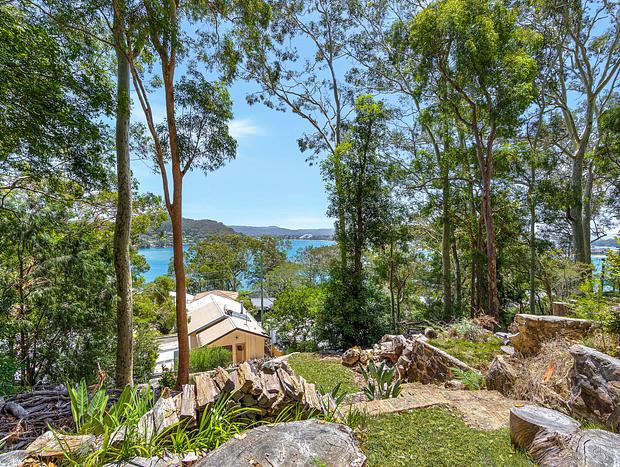 Photo 13 for 'Pretty Beach Bay Vista' by HolidayCo.