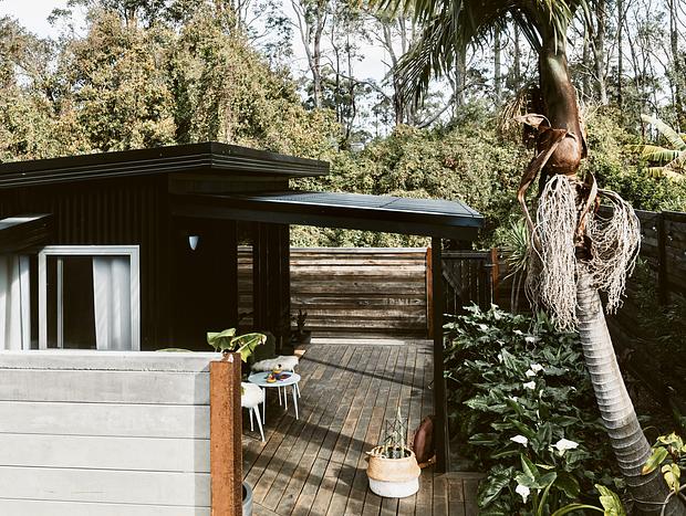 Photo 4 for Cozy Couples Tiny home: Sauna,Outdoor Bath, Fire pit