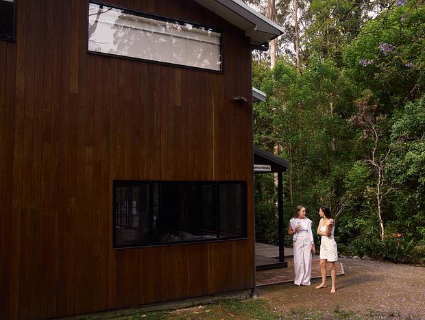 Photo 17 for Spacious forest retreat