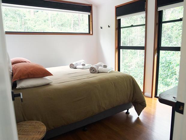 Photo 9 for Spacious forest retreat