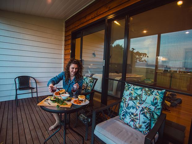 Photo 4 for Spa cabin with jaw dropping views