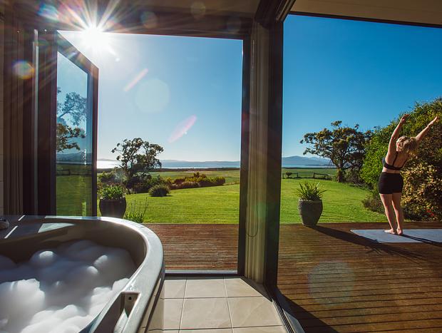 Photo 20 for Spa cabin with jaw dropping views