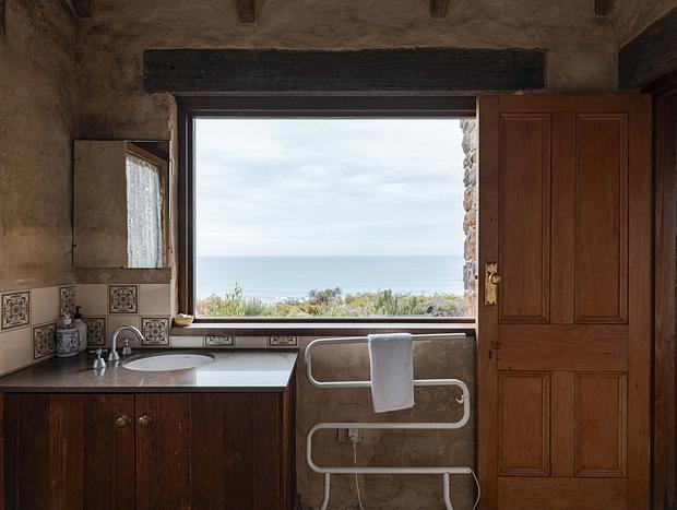 Photo 7 for Where Coastline Calm Meets Cottage Charm