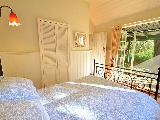 Photo 6 for Red Dog Cottage