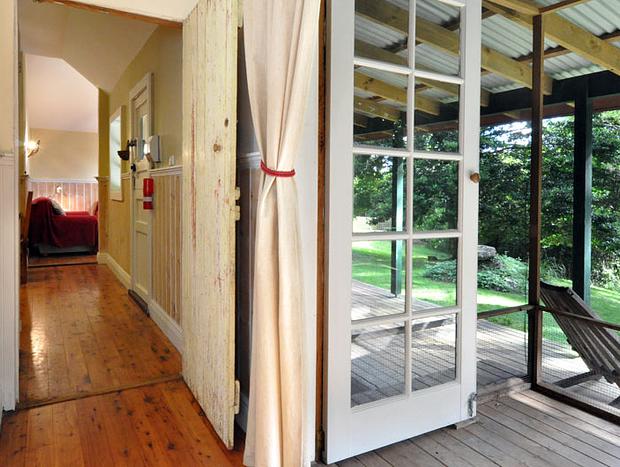 Photo 9 for Red Dog Cottage