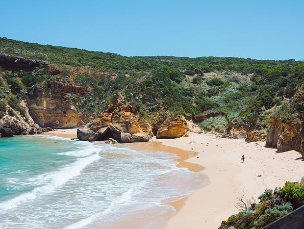 Photo 3 for Caves & Explore at Childers Cove