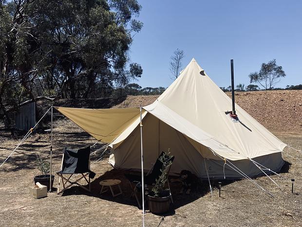 Photo 6 for Wild Off-Grid Bush Retreat