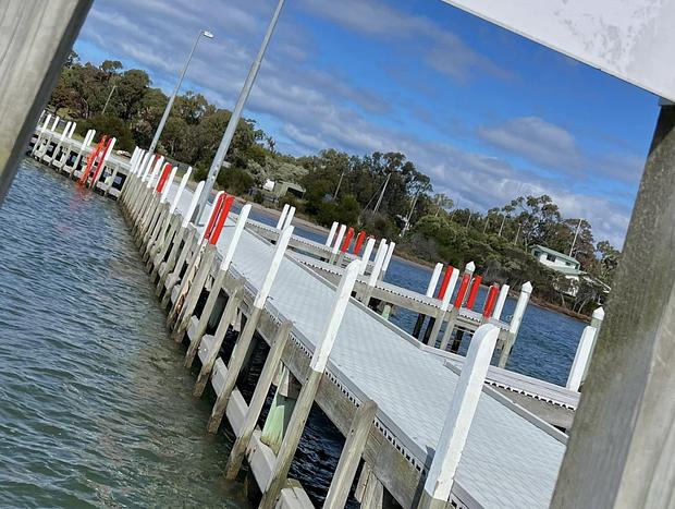 Photo 21 for Modern Lakeside Escape, Beach & Park Views