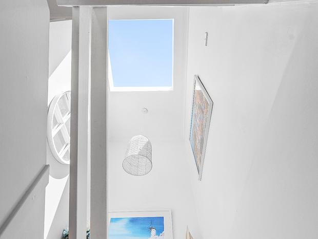 Photo 17 for Santorini Beach House - Safety Beach