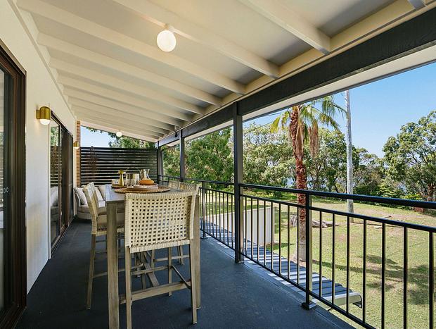 Photo 38 for Absolute Lakefront | Designer-Renovated | Sleeps 10 | 2 Living Areas