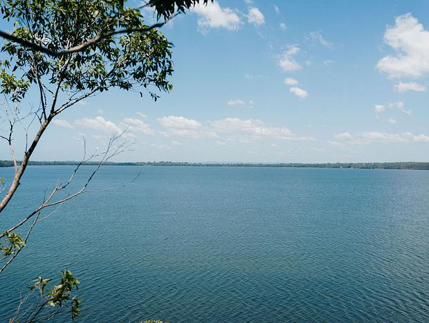 Photo 39 for Absolute Lakefront | Designer-Renovated | Sleeps 10 | 2 Living Areas