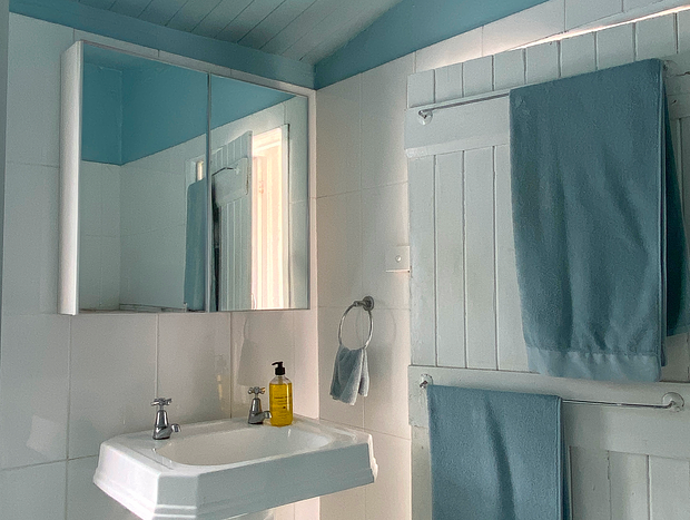 Photo 43 for The Special House - wabi sabi sanctuary in Ettalong Beach