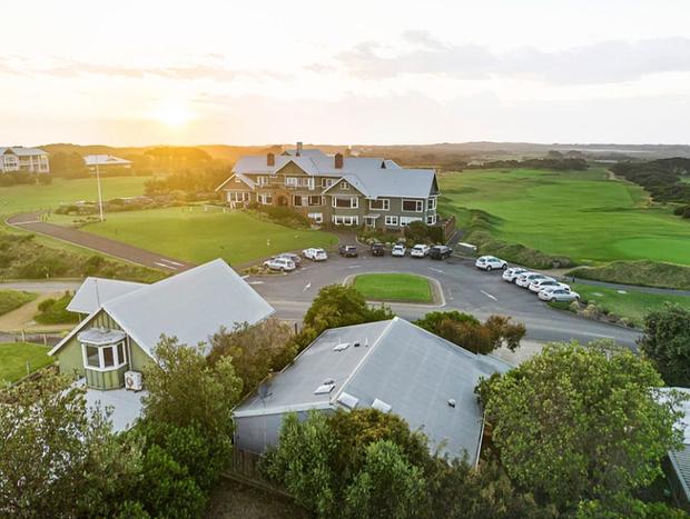 Photo 44 for Dunmore by the Coast | Golfside Surf Coast Retreat