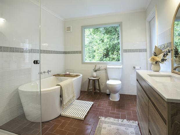 Photo 10 for Historic Woolrich House - Olinda sleeps 10