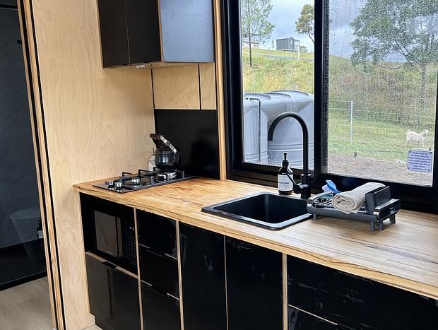 Photo 6 for Cosy Tiny Home with Valley views