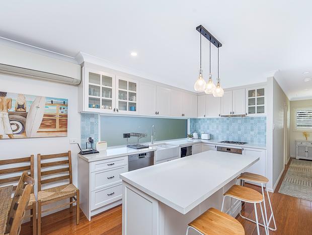 Photo 6 for Indys Beach House