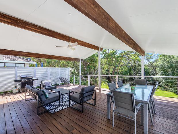 Photo 27 for Indys Beach House