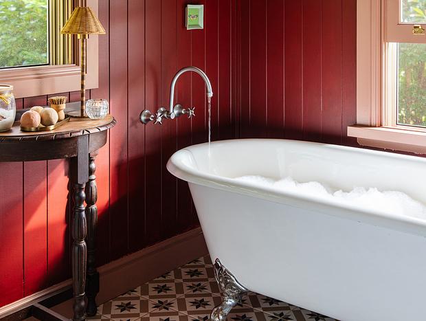Photo 31 for Rose Gum Cottage - Eco-Luxe - Byron Hinterland