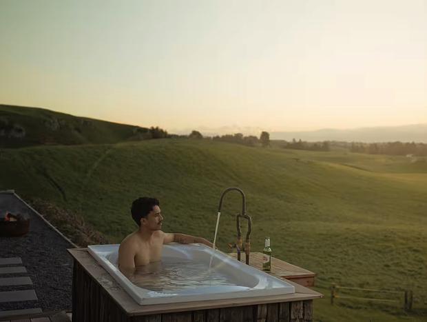 Photo 15 for The Farmers Rest - Sunsets, Outdoor Bath, Mountain Views & Fire Pit