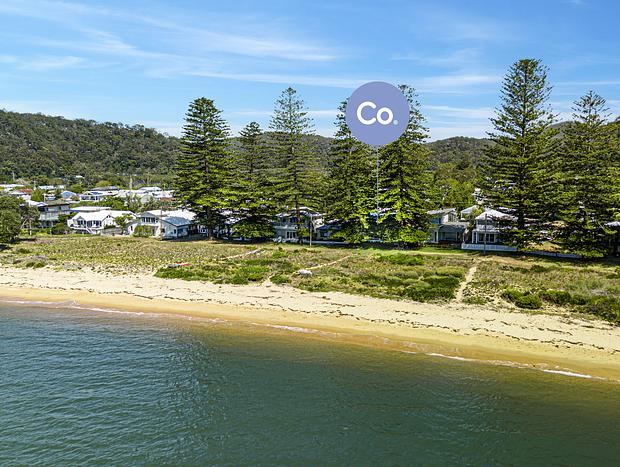 Photo 9 for Patonga Beach House