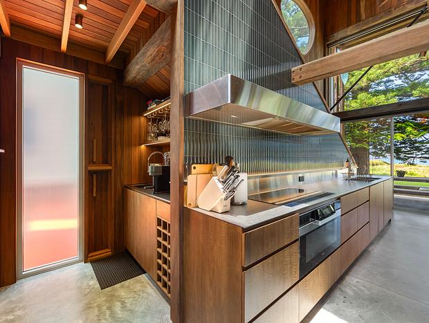 Photo 7 for Patonga Beach House