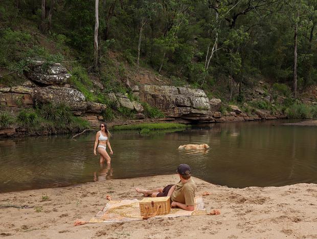 Photo 3 for Secluded riverfront hideaway