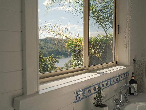 Photo 15 for River Point Cottage - The perfect couple getaway