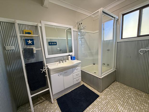 Photo 10 for Lakeview Cottage Green Point