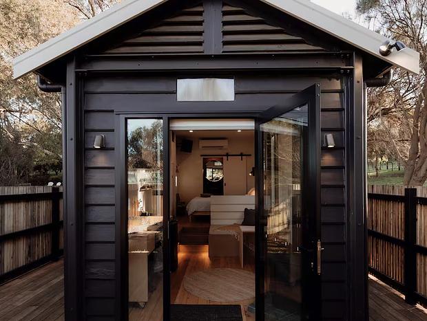Photo 27 for Sannyside Tiny House
