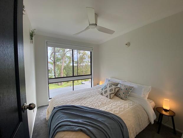 Photo 10 for Sunset Vista - Cliff Edge Home with Valley Views
