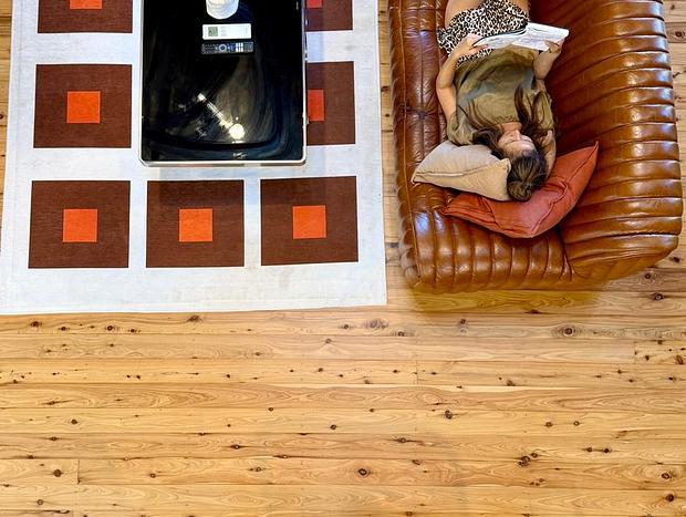 Photo 9 for "CORDUROY" Lake house with kayaks + sauna + fire (1 bedroom)