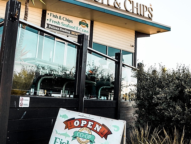 Photo 2 for Fresh and local dinner spot!