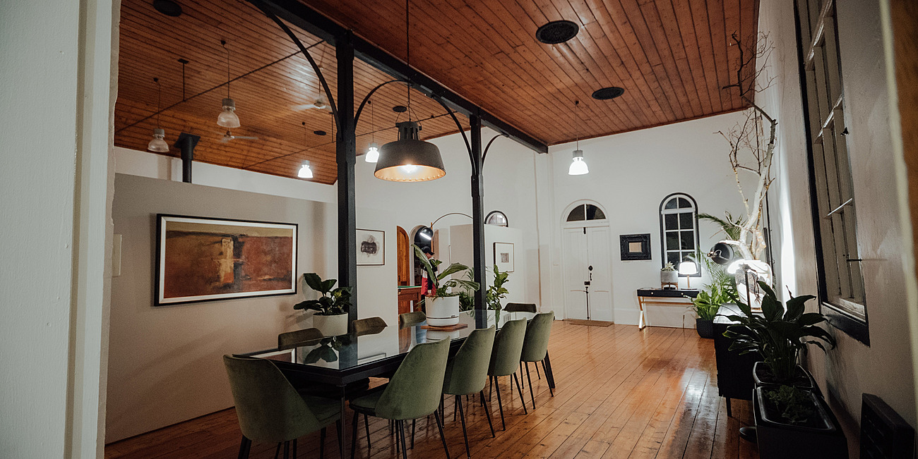 Sunday House Maldon Group Luxury House for Rent in