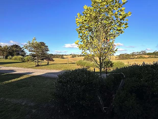 Photo 11 for The Snug at Stable & Nook - Cosy Glamping on the Rail Trail
