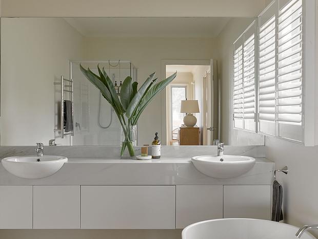 Photo 10 for Verandah beach house by the sea