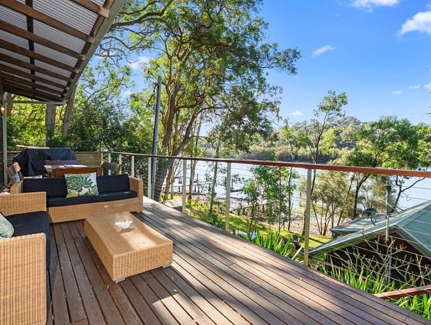 Photo 6 for Treehouse