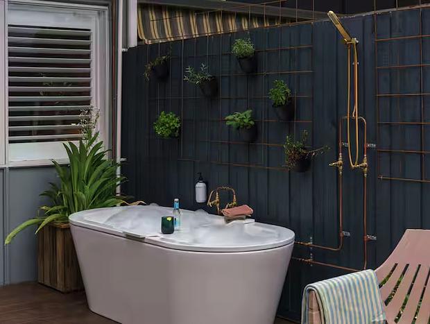 Photo 31 for The Nest | Couples Outdoor Bath + Sauna