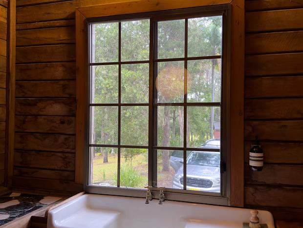 Photo 20 for Rustic cabin & rockpool dreaming
