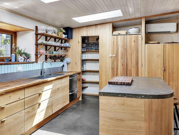 Photo 7 for Timber & Stone - Sanctuary Eco House