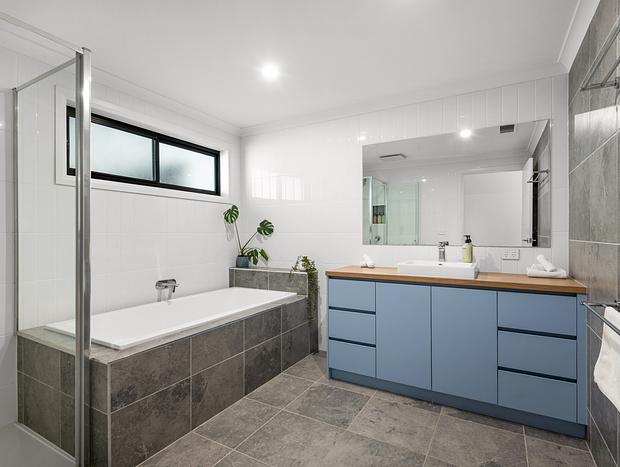 Photo 24 for Luxury Bellbrae Retreat with Pool, Spa & 12 Guests