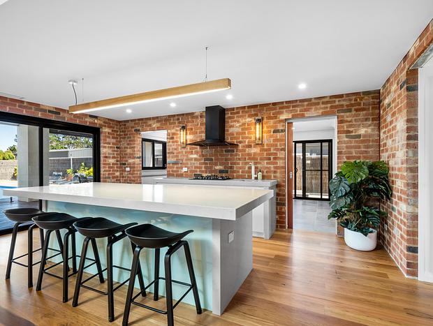 Photo 7 for Luxury Bellbrae Retreat with Pool, Spa & 12 Guests