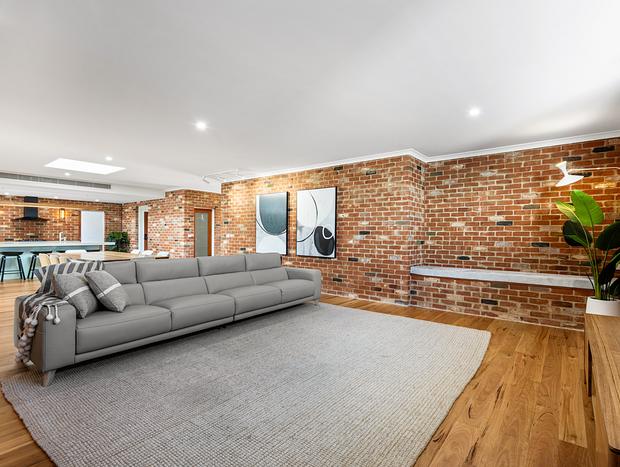 Photo 11 for Luxury Bellbrae Retreat with Pool, Spa & 12 Guests