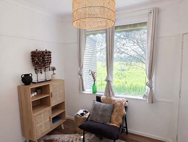 Photo 11 for Cozy Coastal Retreat -16+ Ppl, Farm Views & Fire Pit