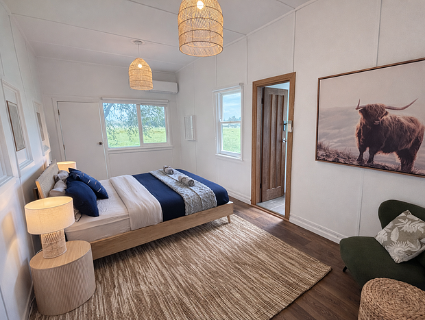 Photo 13 for Cozy Coastal Retreat -16+ Ppl, Farm Views & Fire Pit